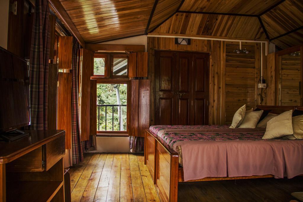 שילונג Ken And Twill Guest House מראה חיצוני תמונה