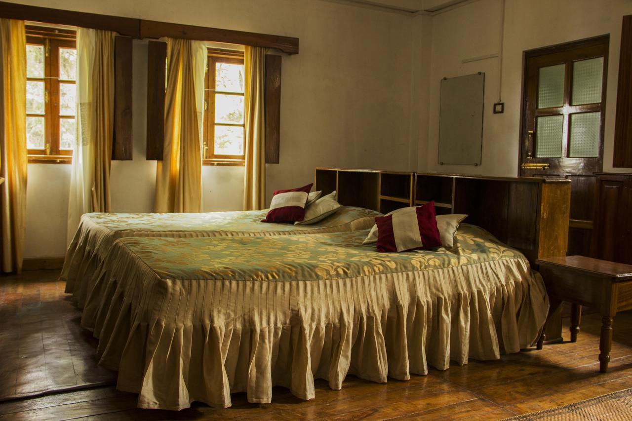 שילונג Ken And Twill Guest House מראה חיצוני תמונה